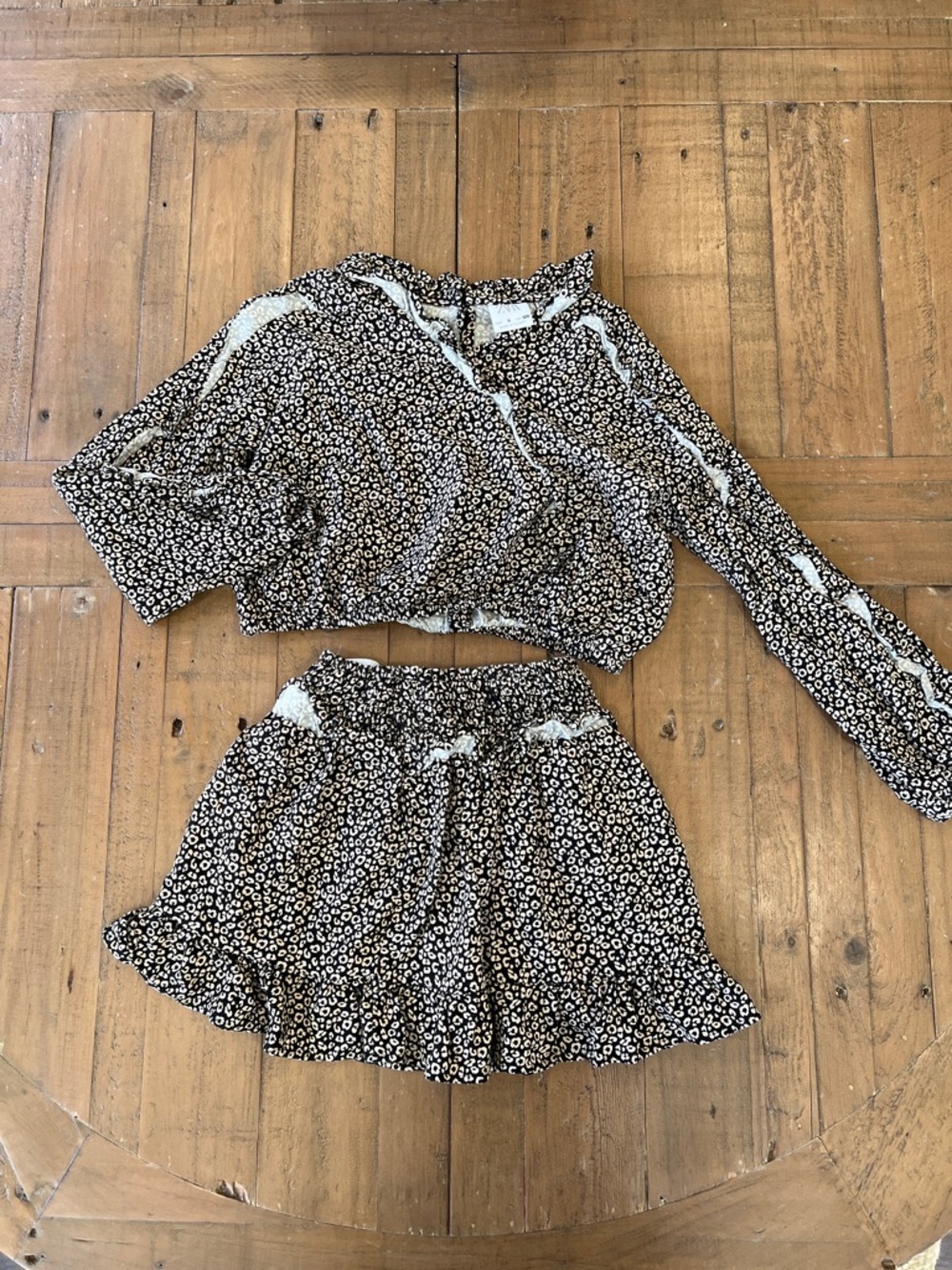Zara black and tan spotted ruffed skirt and crop top matching set 7-8 years